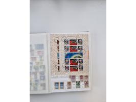 1854/2000 (ca.), large overseas mint never hinged/unused and used accumulation with duplicates, noted China, USA, India, Fren