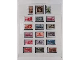 1920/34, in den Hauptnummern augenscheinlich überkomplette, ungebrauchte und postfrische Sammlung inkl. Dienstmarken mit klei