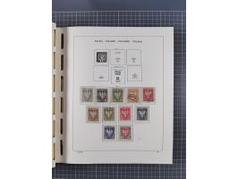 1918/89 (ca.), mint never hinged/unused and mostly used collection with duplicates, including Polish areas, Schlesien, etc., 