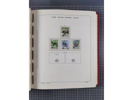 1918/89 (ca.), mint never hinged/unused and mostly used collection with duplicates, including Polish areas, Schlesien, etc., 