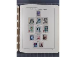 1918/89 (ca.), mint never hinged/unused and mostly used collection with duplicates, including Polish areas, Schlesien, etc., 