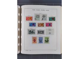 1918/89 (ca.), mint never hinged/unused and mostly used collection with duplicates, including Polish areas, Schlesien, etc., 