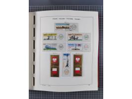 1918/89 (ca.), mint never hinged/unused and mostly used collection with duplicates, including Polish areas, Schlesien, etc., 