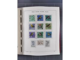 1918/89 (ca.), mint never hinged/unused and mostly used collection with duplicates, including Polish areas, Schlesien, etc., 