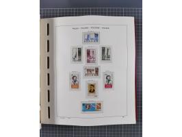 1918/89 (ca.), mint never hinged/unused and mostly used collection with duplicates, including Polish areas, Schlesien, etc., 