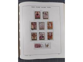 1918/89 (ca.), mint never hinged/unused and mostly used collection with duplicates, including Polish areas, Schlesien, etc., 