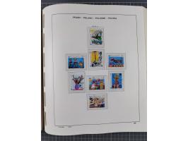 1918/89 (ca.), mint never hinged/unused and mostly used collection with duplicates, including Polish areas, Schlesien, etc., 