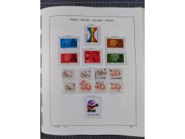 1918/89 (ca.), mint never hinged/unused and mostly used collection with duplicates, including Polish areas, Schlesien, etc., 