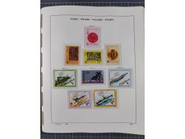 1918/89 (ca.), mint never hinged/unused and mostly used collection with duplicates, including Polish areas, Schlesien, etc., 