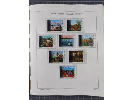 1918/89 (ca.), mint never hinged/unused and mostly used collection with duplicates, including Polish areas, Schlesien, etc., 