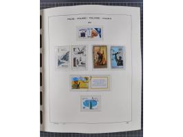 1918/89 (ca.), mint never hinged/unused and mostly used collection with duplicates, including Polish areas, Schlesien, etc., 