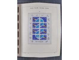 1918/89 (ca.), mint never hinged/unused and mostly used collection with duplicates, including Polish areas, Schlesien, etc., 