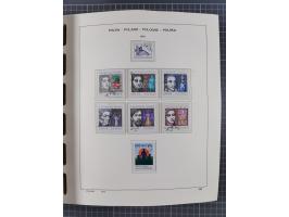 1918/89 (ca.), mint never hinged/unused and mostly used collection with duplicates, including Polish areas, Schlesien, etc., 