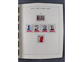 1918/89 (ca.), mint never hinged/unused and mostly used collection with duplicates, including Polish areas, Schlesien, etc., 