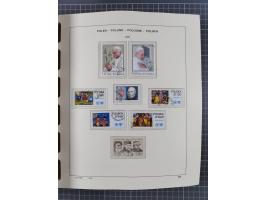 1918/89 (ca.), mint never hinged/unused and mostly used collection with duplicates, including Polish areas, Schlesien, etc., 