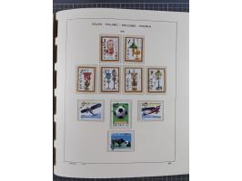 1918/89 (ca.), mint never hinged/unused and mostly used collection with duplicates, including Polish areas, Schlesien, etc., 