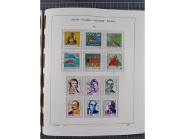 1918/89 (ca.), mint never hinged/unused and mostly used collection with duplicates, including Polish areas, Schlesien, etc., 