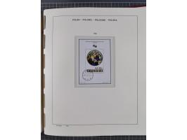 1918/89 (ca.), mint never hinged/unused and mostly used collection with duplicates, including Polish areas, Schlesien, etc., 