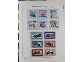 1918/89 (ca.), mint never hinged/unused and mostly used collection with duplicates, including Polish areas, Schlesien, etc., 