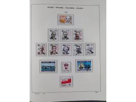 1918/89 (ca.), mint never hinged/unused and mostly used collection with duplicates, including Polish areas, Schlesien, etc., 