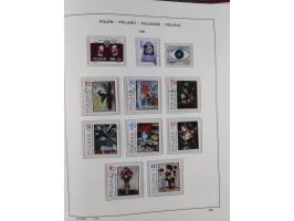 1918/89 (ca.), mint never hinged/unused and mostly used collection with duplicates, including Polish areas, Schlesien, etc., 