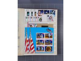 1961/70 (ca.), mint never hinged and used selection, including souvenir sheets, neatly housed in 2 stockbooks