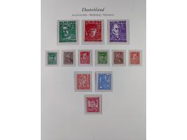1945/49, in den Hauptnummern überkomplette, fast ausnahmslos postfrische Sammlung, inkl. Mi.-Nr. BIa/b postfrisch bzw. ungebr