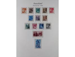 1945/49, postfrische Sammlungen Französische Zone bis auf Baden Mi.-Nr. 53 kpl. inkl. Blocks sowie Bizone in den Hauptnummern