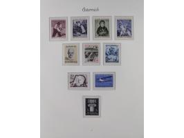 1945/67, in den Hauptnummern komplette bis auf Mi.-Nr. 691 postfrische Sammlung inkl. Mi.-Nr. Va-d sign. Kovar VÖB, 674-92 si