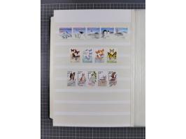 FAUNA: 1940/90 (ca.), collection in album starting with Western Australia Swans, many animal series from Lebanon and Turkey, 