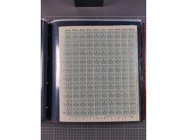 1923, meist postfrische Sammlung mit ca. 200 Bogen ex Mi.-Nr. 313-30, dabei u.a. Mi.-Nr. 330A (4) und 330B (3), gute Erhaltun