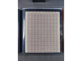 1923, meist postfrische Sammlung mit ca. 200 Bogen ex Mi.-Nr. 313-30, dabei u.a. Mi.-Nr. 330A (4) und 330B (3), gute Erhaltun