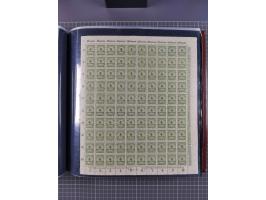 1923, meist postfrische Sammlung mit ca. 200 Bogen ex Mi.-Nr. 313-30, dabei u.a. Mi.-Nr. 330A (4) und 330B (3), gute Erhaltun