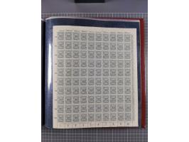 1923, meist postfrische Sammlung mit ca. 200 Bogen ex Mi.-Nr. 313-30, dabei u.a. Mi.-Nr. 330A (4) und 330B (3), gute Erhaltun