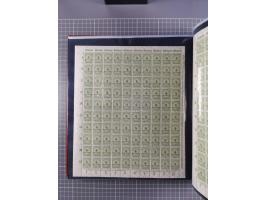 1923, meist postfrische Sammlung mit ca. 200 Bogen ex Mi.-Nr. 313-30, dabei u.a. Mi.-Nr. 330A (4) und 330B (3), gute Erhaltun