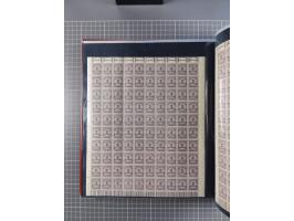 1923, meist postfrische Sammlung mit ca. 200 Bogen ex Mi.-Nr. 313-30, dabei u.a. Mi.-Nr. 330A (4) und 330B (3), gute Erhaltun