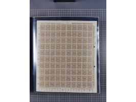 1923, meist postfrische Sammlung mit ca. 200 Bogen ex Mi.-Nr. 313-30, dabei u.a. Mi.-Nr. 330A (4) und 330B (3), gute Erhaltun