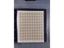 1923, meist postfrische Sammlung mit ca. 200 Bogen ex Mi.-Nr. 313-30, dabei u.a. Mi.-Nr. 330A (4) und 330B (3), gute Erhaltun