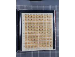 1923, meist postfrische Sammlung mit ca. 200 Bogen ex Mi.-Nr. 313-30, dabei u.a. Mi.-Nr. 330A (4) und 330B (3), gute Erhaltun