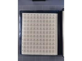 1923, meist postfrische Sammlung mit ca. 200 Bogen ex Mi.-Nr. 313-30, dabei u.a. Mi.-Nr. 330A (4) und 330B (3), gute Erhaltun