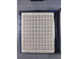 1923, meist postfrische Sammlung mit ca. 200 Bogen ex Mi.-Nr. 313-30, dabei u.a. Mi.-Nr. 330A (4) und 330B (3), gute Erhaltun