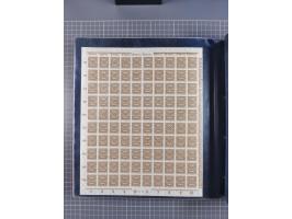 1923, meist postfrische Sammlung mit ca. 200 Bogen ex Mi.-Nr. 313-30, dabei u.a. Mi.-Nr. 330A (4) und 330B (3), gute Erhaltun