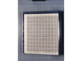1923, meist postfrische Sammlung mit ca. 200 Bogen ex Mi.-Nr. 313-30, dabei u.a. Mi.-Nr. 330A (4) und 330B (3), gute Erhaltun