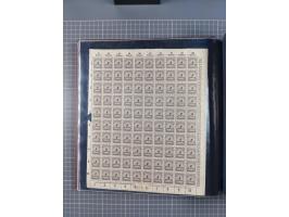 1923, meist postfrische Sammlung mit ca. 200 Bogen ex Mi.-Nr. 313-30, dabei u.a. Mi.-Nr. 330A (4) und 330B (3), gute Erhaltun