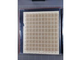 1923, meist postfrische Sammlung mit ca. 200 Bogen ex Mi.-Nr. 313-30, dabei u.a. Mi.-Nr. 330A (4) und 330B (3), gute Erhaltun