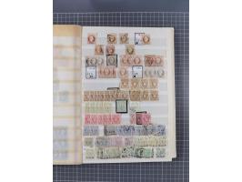 1850/1916 (ca.), Stempelsammlung auf losen Marken nach Orten geordnet, dazu Lombardei Venetien, Feldpost und Levante ungebrau