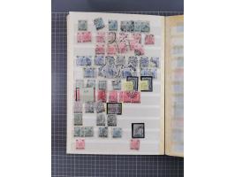 1850/1916 (ca.), Stempelsammlung auf losen Marken nach Orten geordnet, dazu Lombardei Venetien, Feldpost und Levante ungebrau