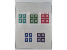 1951/94, postfrische Sammlung Dauerserien, dabei Posthorn in waagerechten oder senkrechten Paaren mit 3 Attesten und 6 Befund