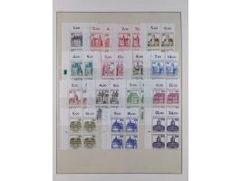 1951/94, postfrische Sammlung Dauerserien, dabei Posthorn in waagerechten oder senkrechten Paaren mit 3 Attesten und 6 Befund