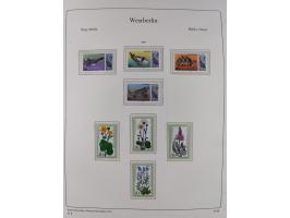 1948/90, postfrische komplette Sammlung Berlin im Vordruck-Album, dabei Besonderheiten wie Mi. 33 verschobener Aufdruck, gepr